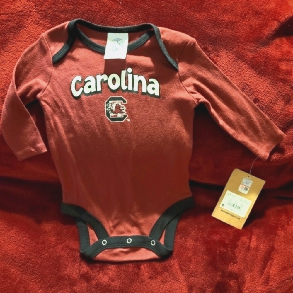 New North Carolina Gamecocks Onsie~NCAA Football~3-6 Months~SEC~Unisex